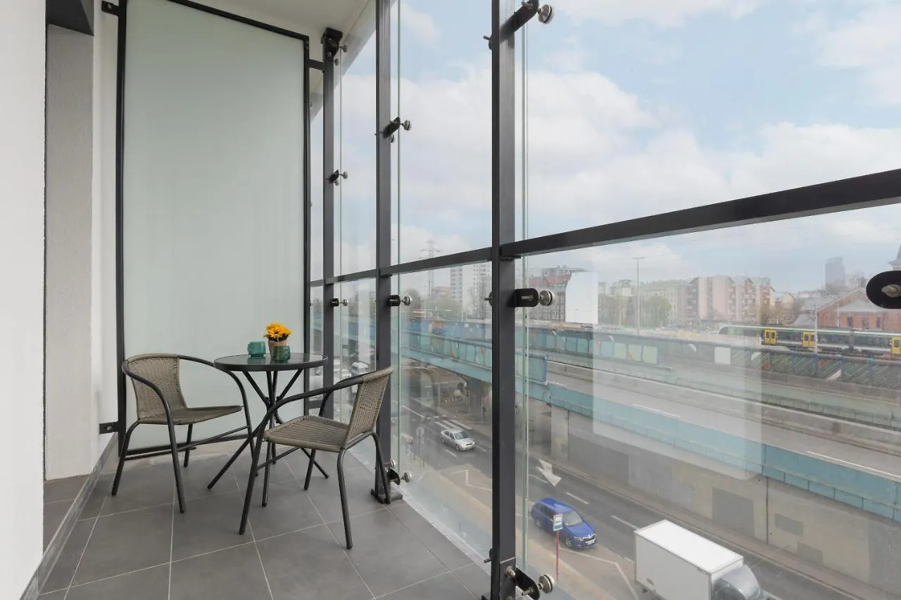 Business Apartments Kasprzaka With Parking By Noclegi Renters Warszawa Hotel apartamentowy