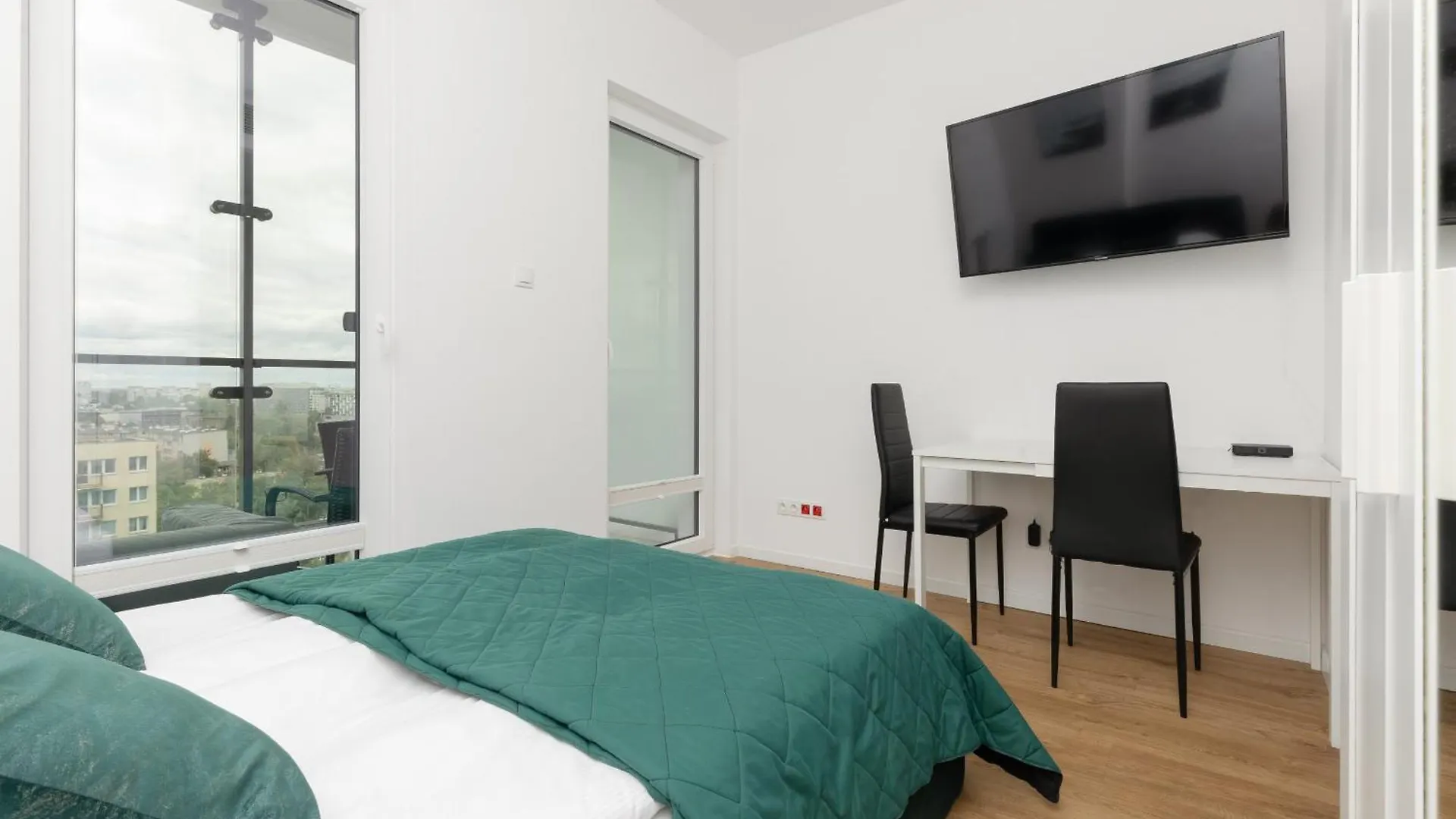 Hotel apartamentowy Business Apartments Kasprzaka With Parking By Noclegi Renters Warszawa
